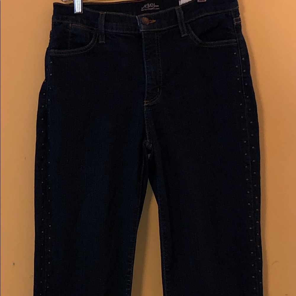 NYDJ-Not Your Daughters Jeans (c) B18